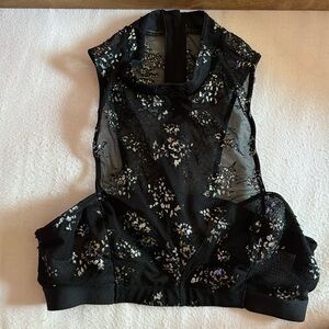 NWOT Victoria’s Secret Black Racer Back Zip Up Bra